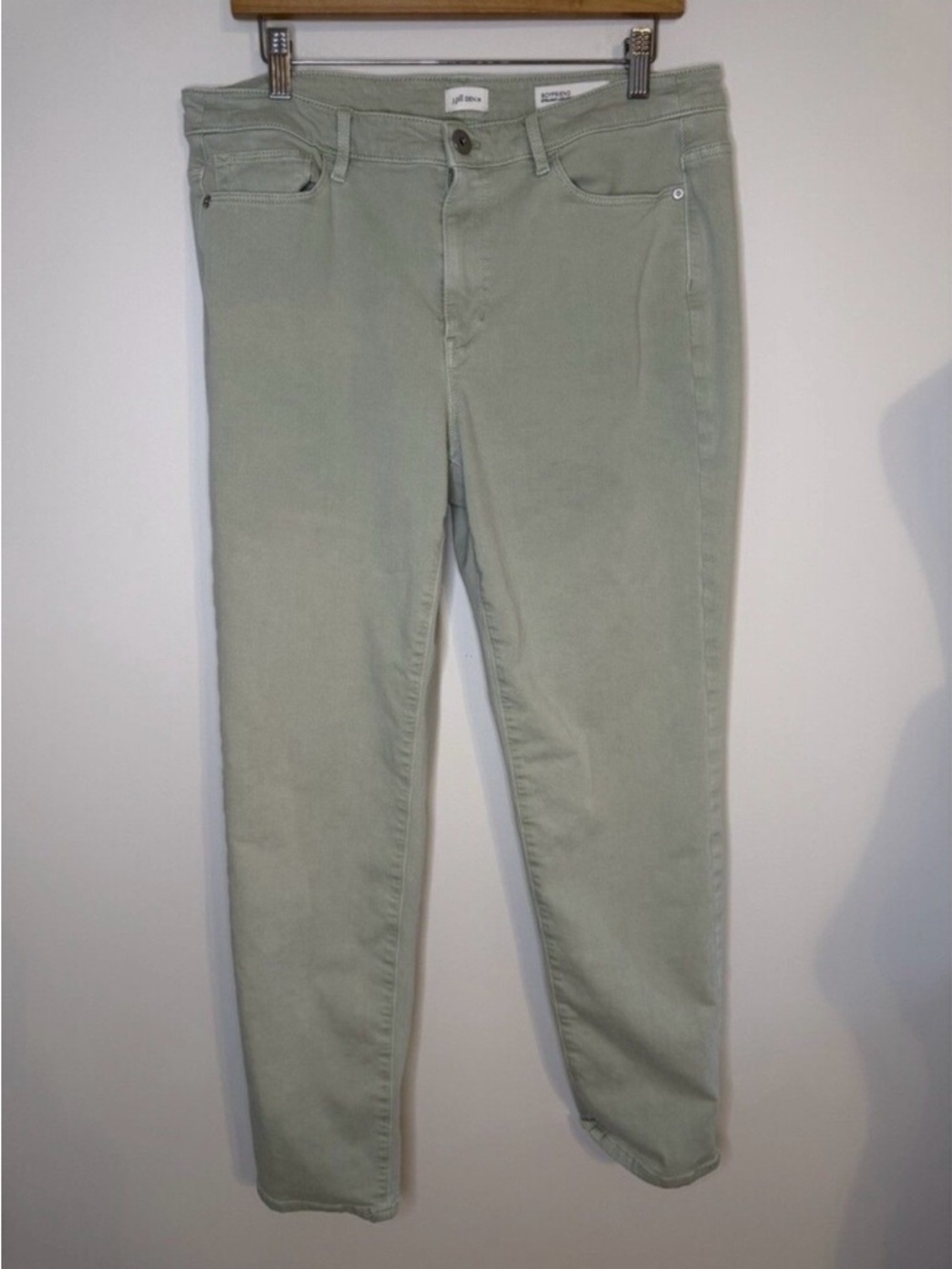 J. Jill Boyfriend Straight Leg Ankle
Jeans Women's Size 14 Light Green